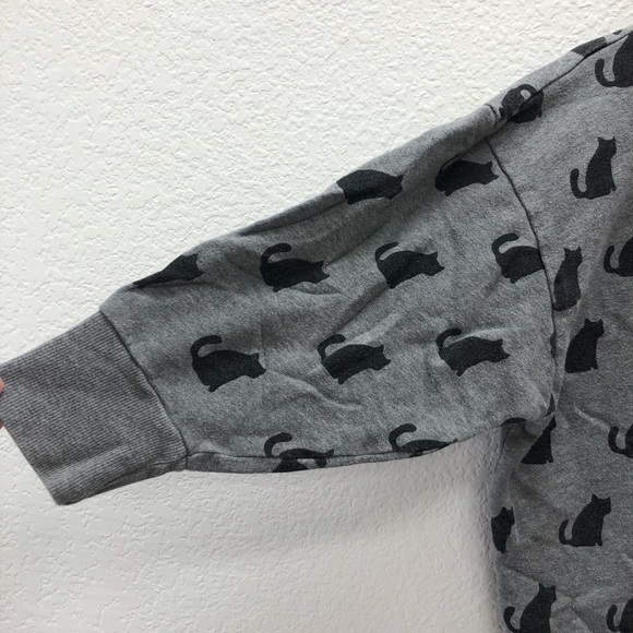 Forever 21 Sweatshirt Top Black Cat Pattern - Picture 2 of 6